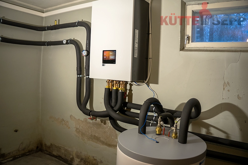 Õhk-vesi soojuspumba paigaldus suuremasse eramusse – küttesüsteemi paigaldus